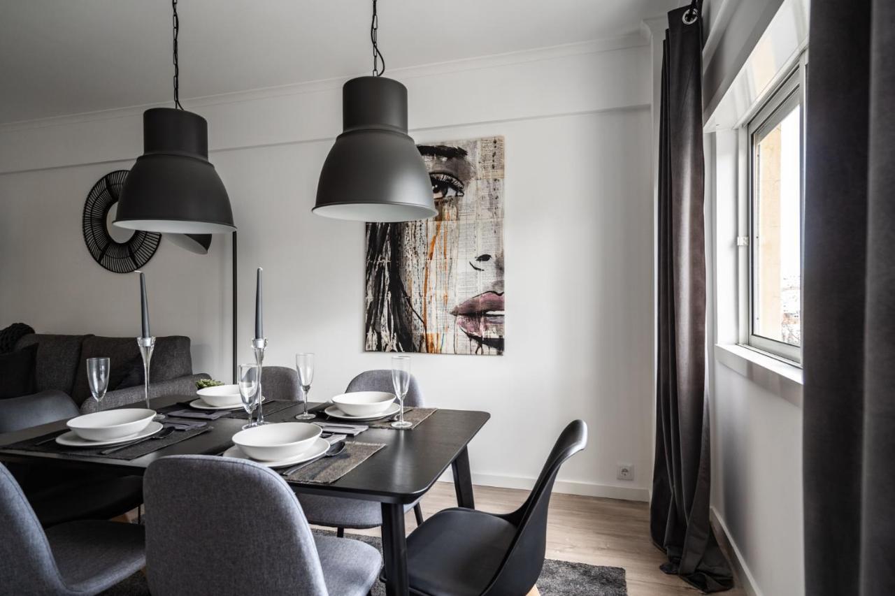 Akicity Penha Ebony Lisbon Exterior photo