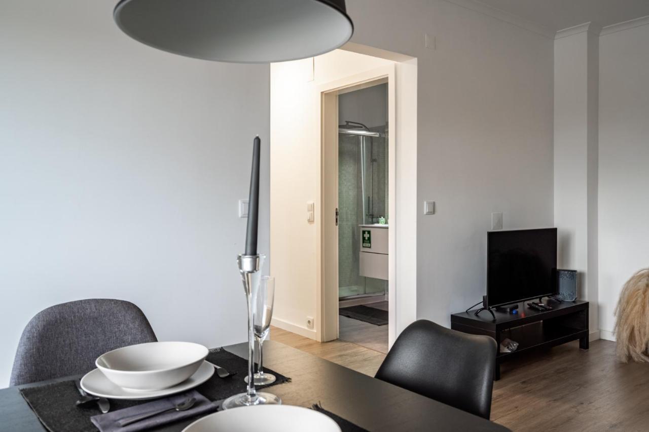 Akicity Penha Ebony Lisbon Exterior photo